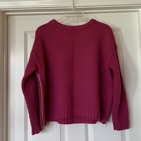 Preston Side-Zip Sweater - Picture 3 of 7